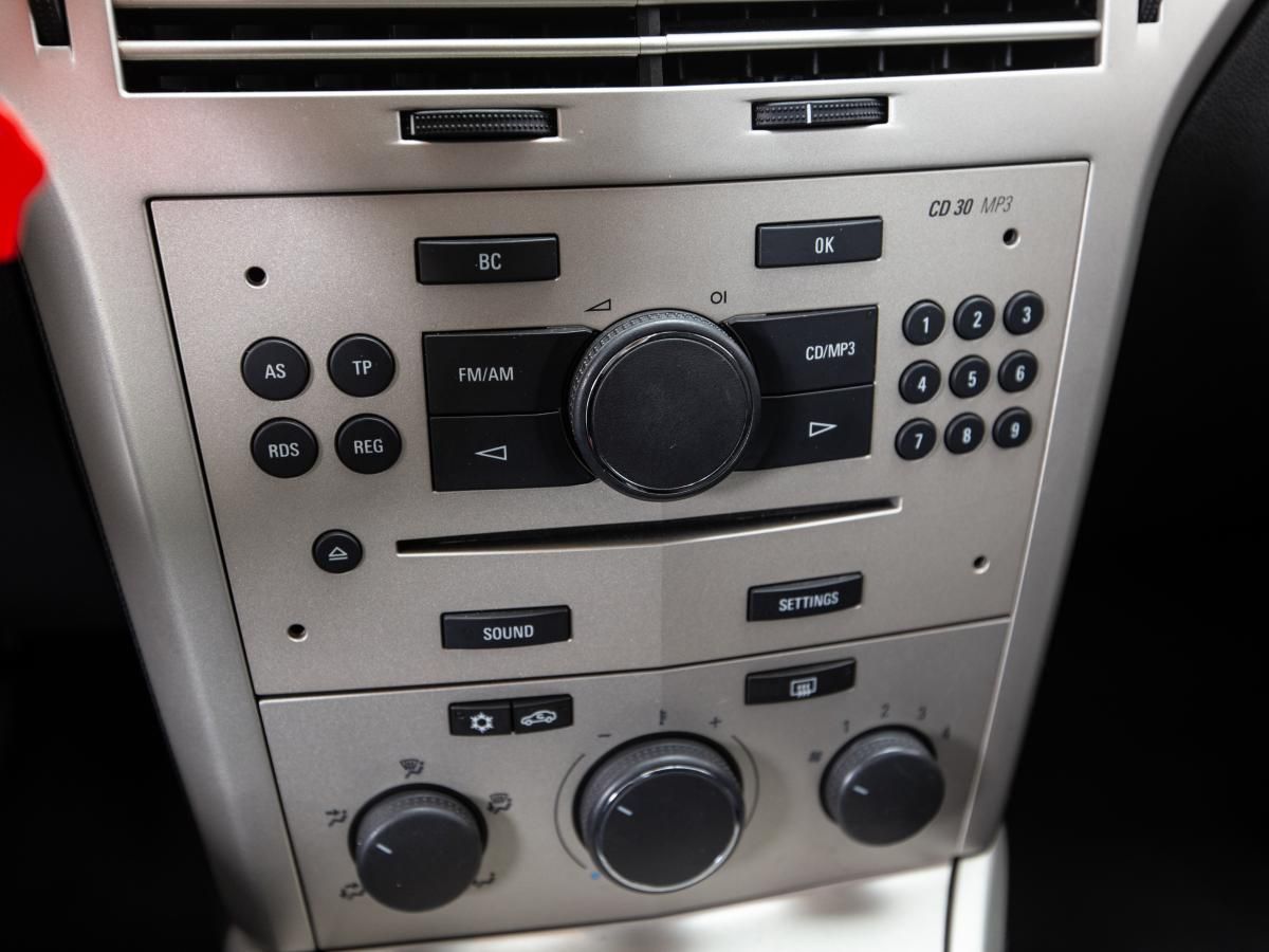 opel-astra-2008-gasolina-1364cc