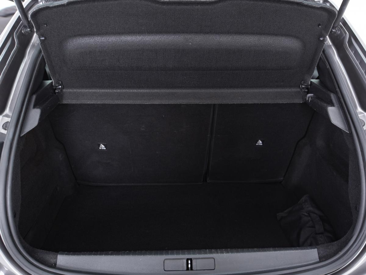 peugeot-208-2020-diesel-1499cc