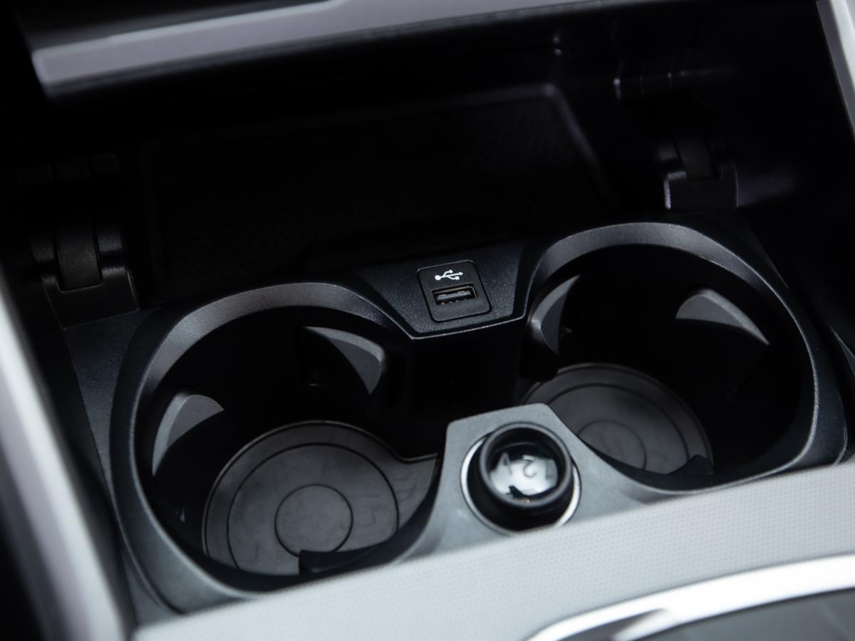 bmw-serie-3-2023-hibrido-a-gasolina-1998cc