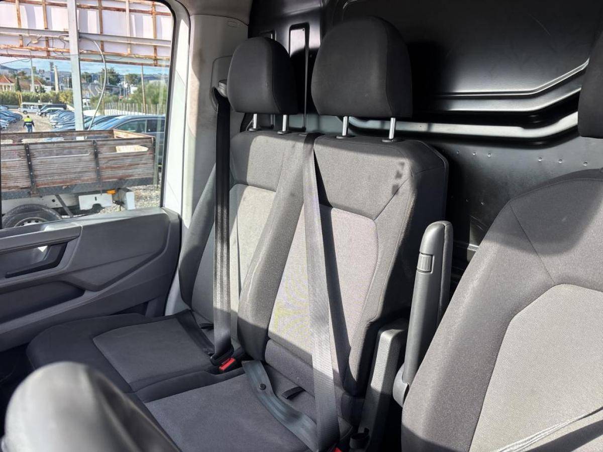 volkswagen-crafter-2022-diesel-1968cc