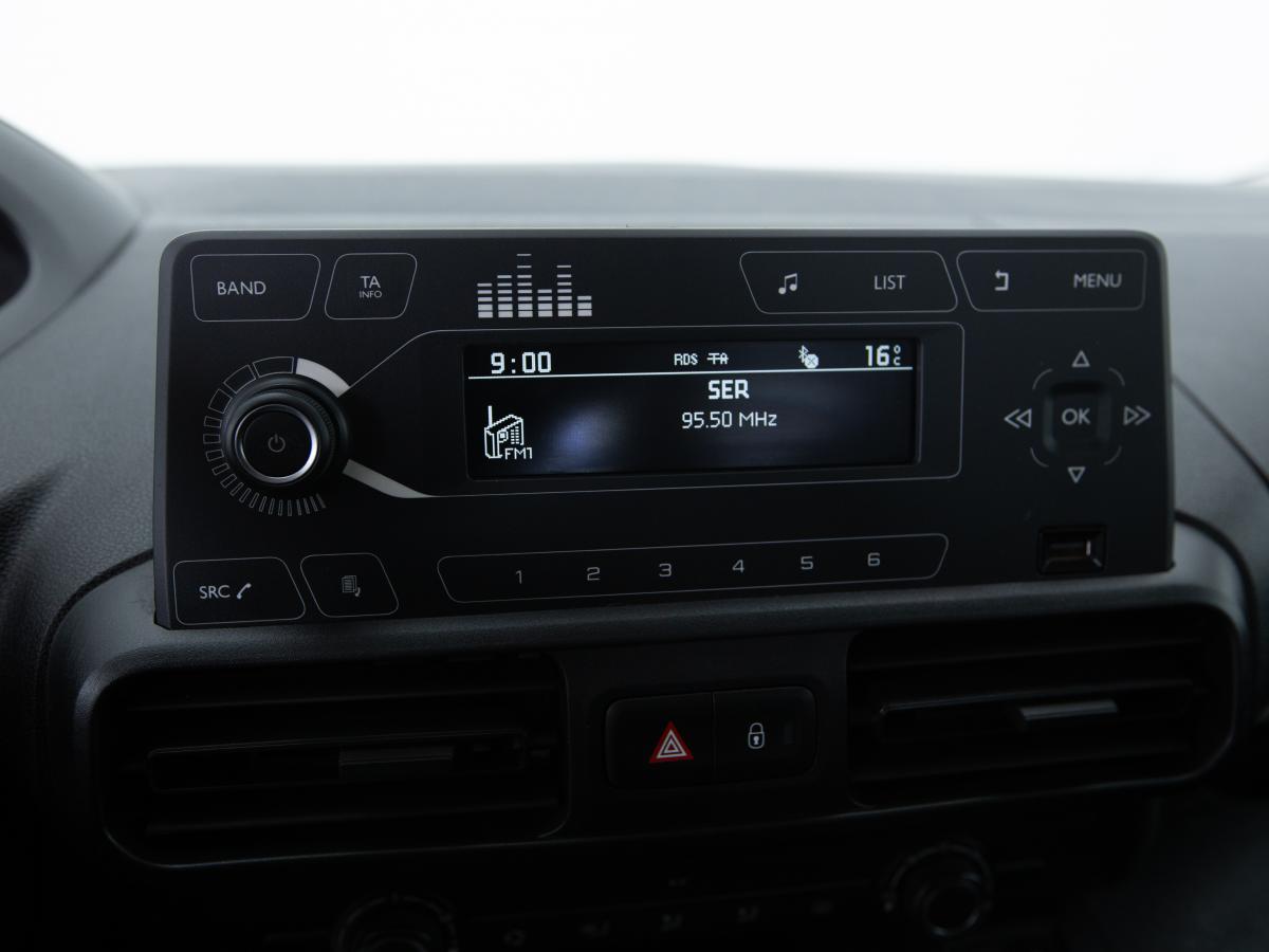peugeot-rifter-2022-diesel-1499cc