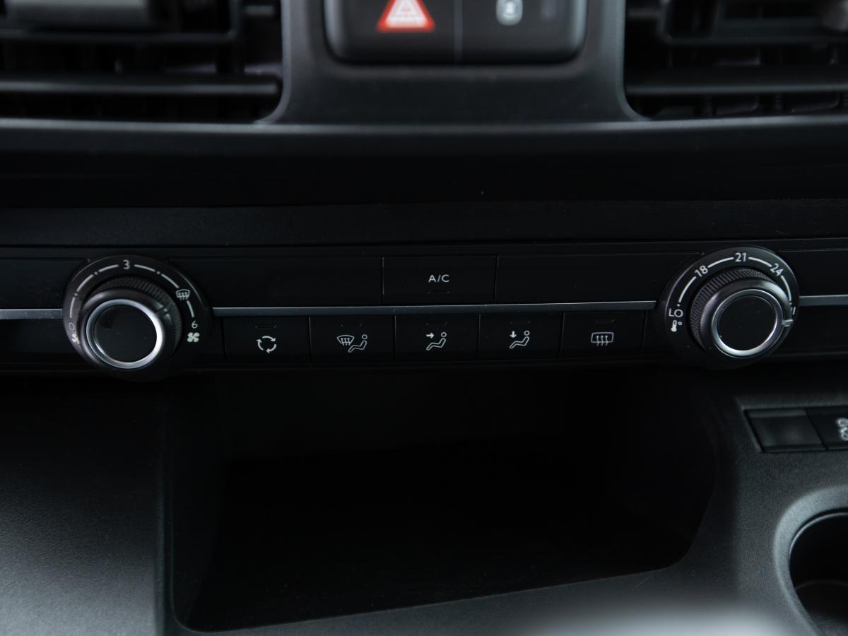 peugeot-rifter-2022-diesel-1499cc