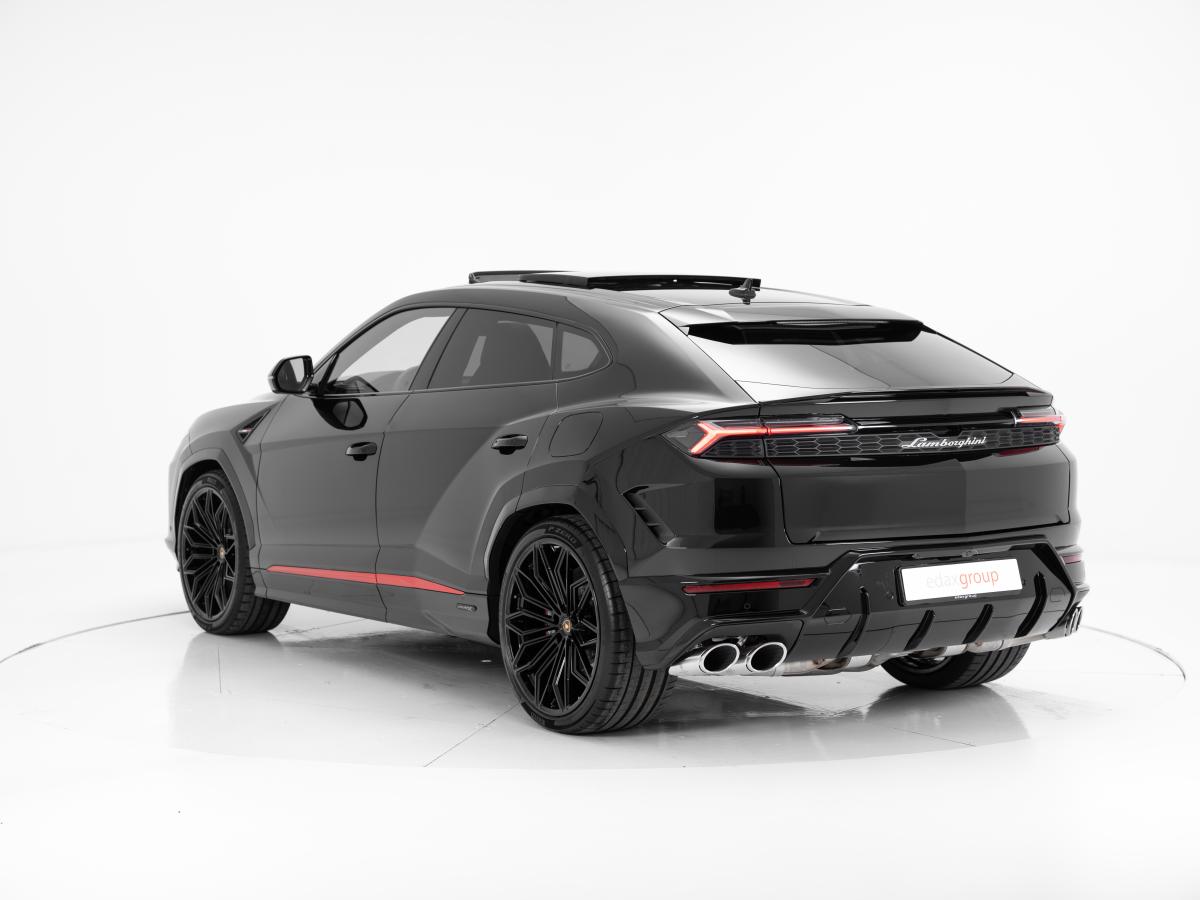 lamborghini-urus-2025-hibrido-a-gasolina-3996cc
