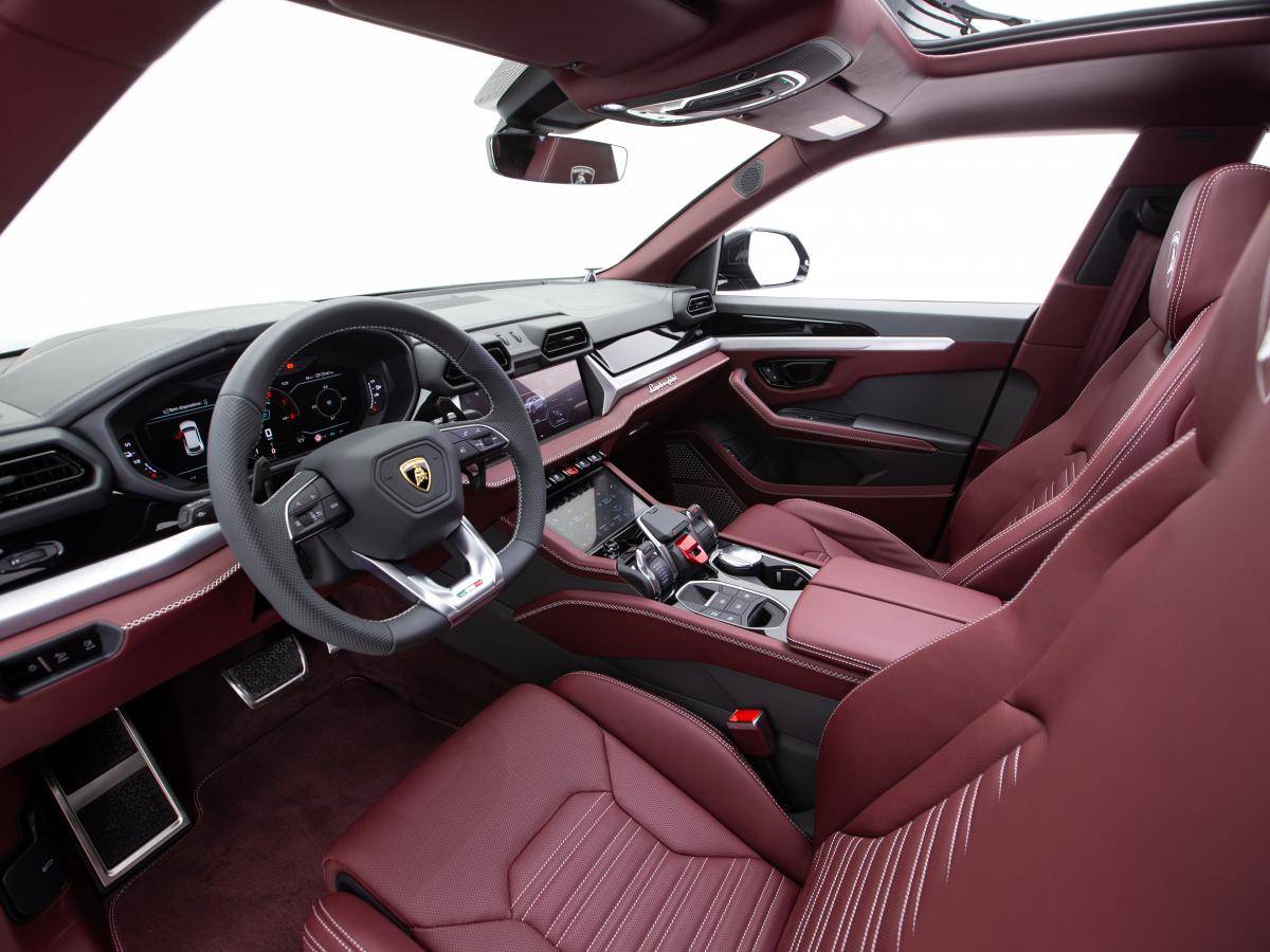 lamborghini-urus-2025-hibrido-a-gasolina-3996cc