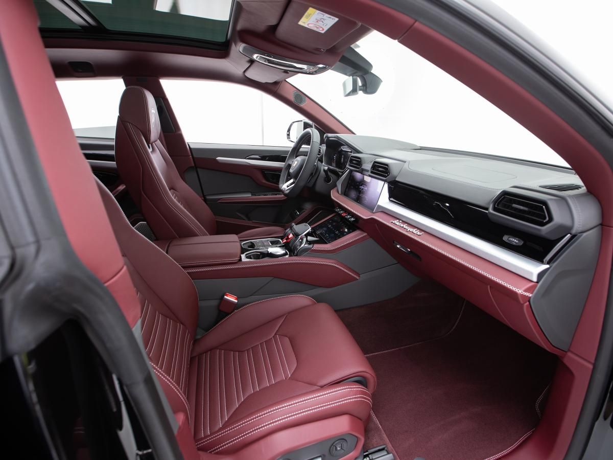 lamborghini-urus-2025-hibrido-a-gasolina-3996cc