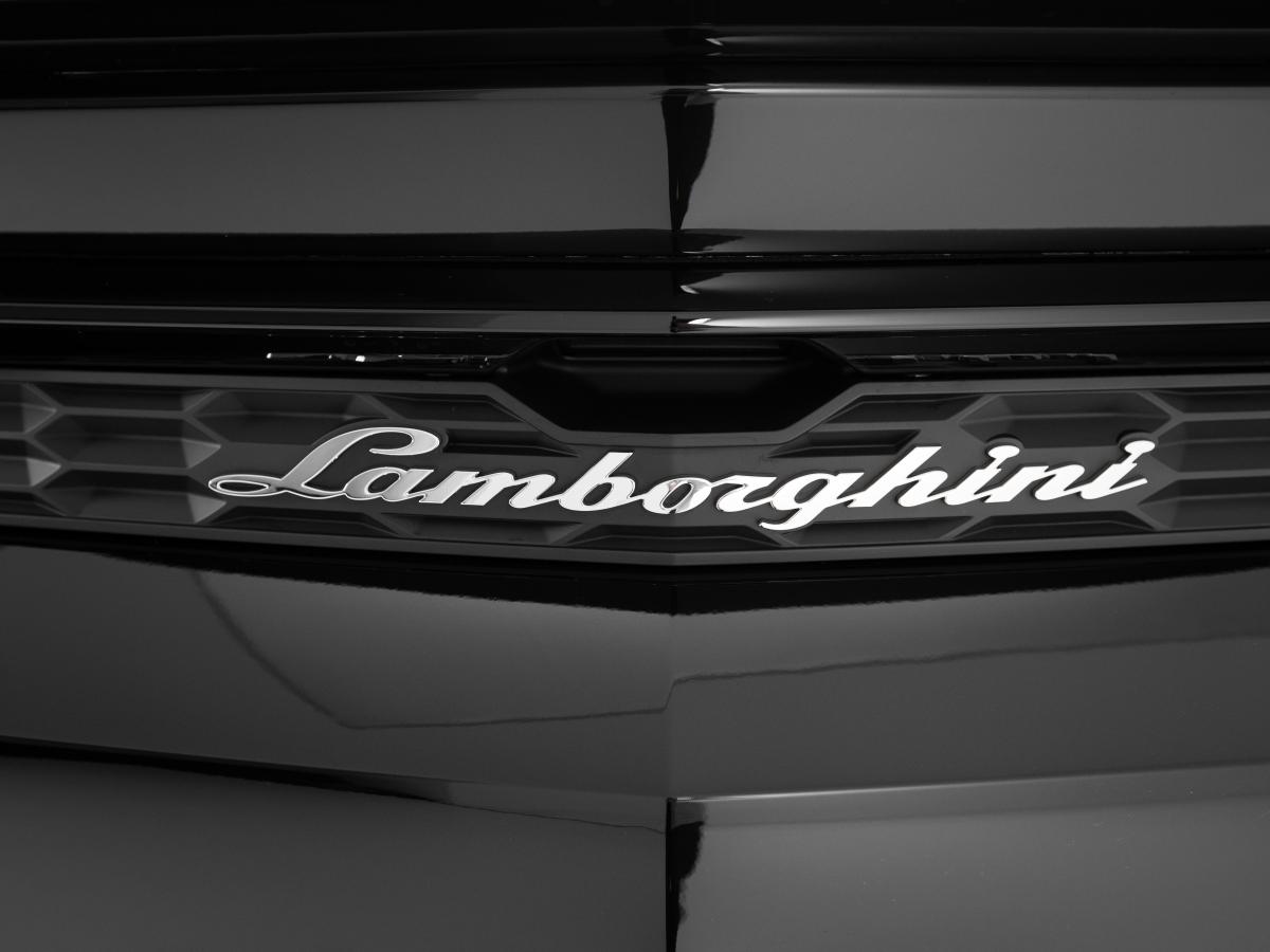 lamborghini-urus-2025-hibrido-a-gasolina-3996cc