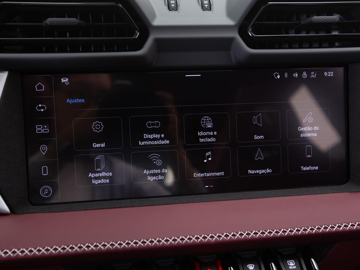 lamborghini-urus-2025-hibrido-a-gasolina-3996cc
