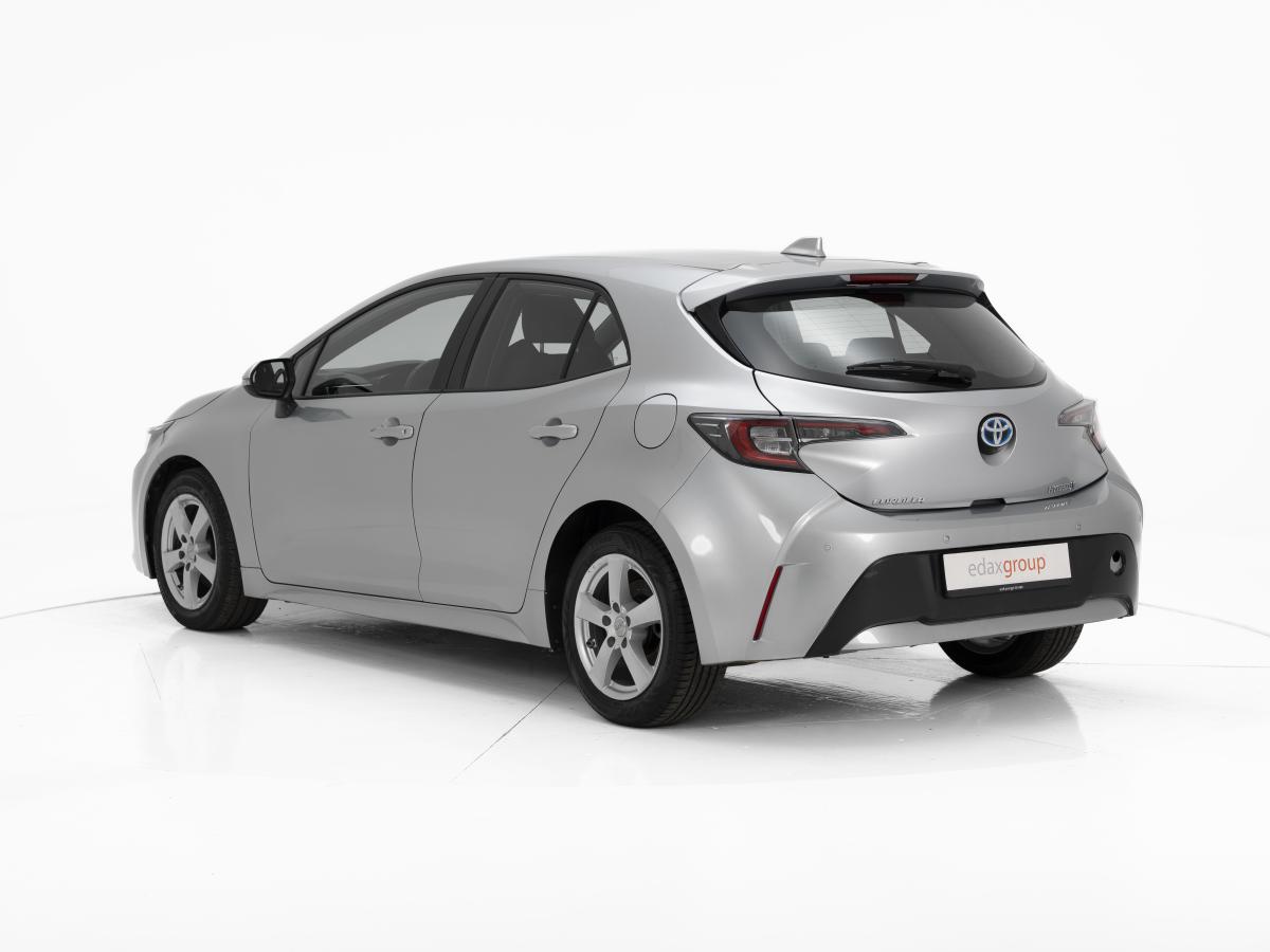 toyota-corolla-2022-hibrido-a-gasolina-1798cc