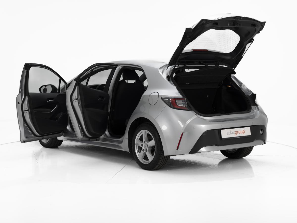 toyota-corolla-2022-hibrido-a-gasolina-1798cc