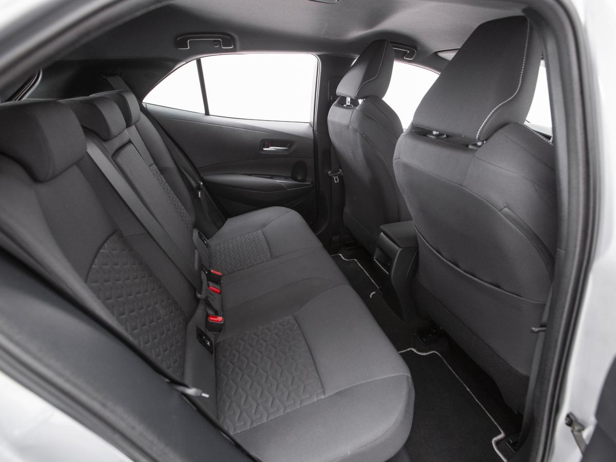 toyota-corolla-2022-hibrido-a-gasolina-1798cc