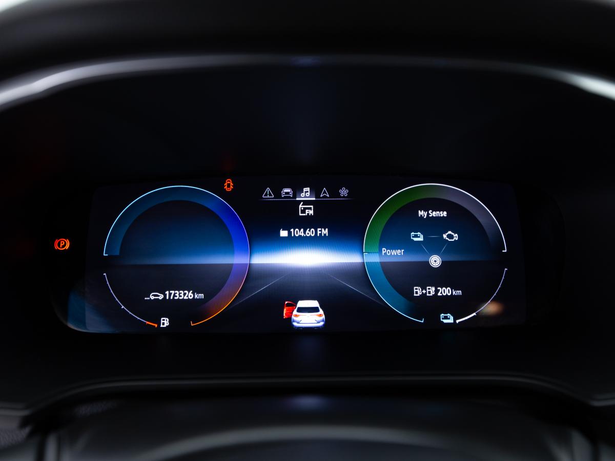 renault-megane-sport-tourer-2022-hibrido-a-gasolina-1598cc
