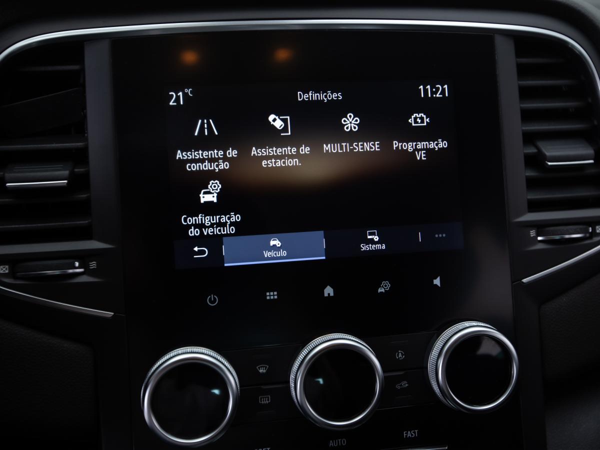 renault-megane-sport-tourer-2022-hibrido-a-gasolina-1598cc