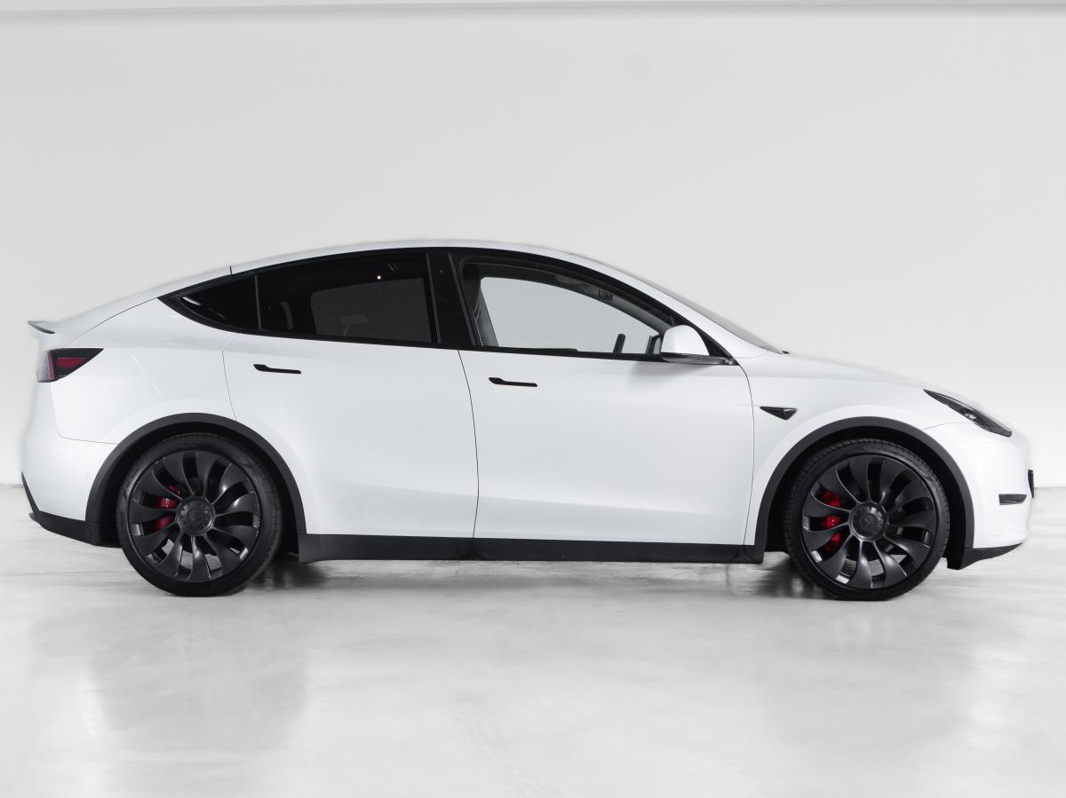 tesla-model-y-2022-eletrico-0cc