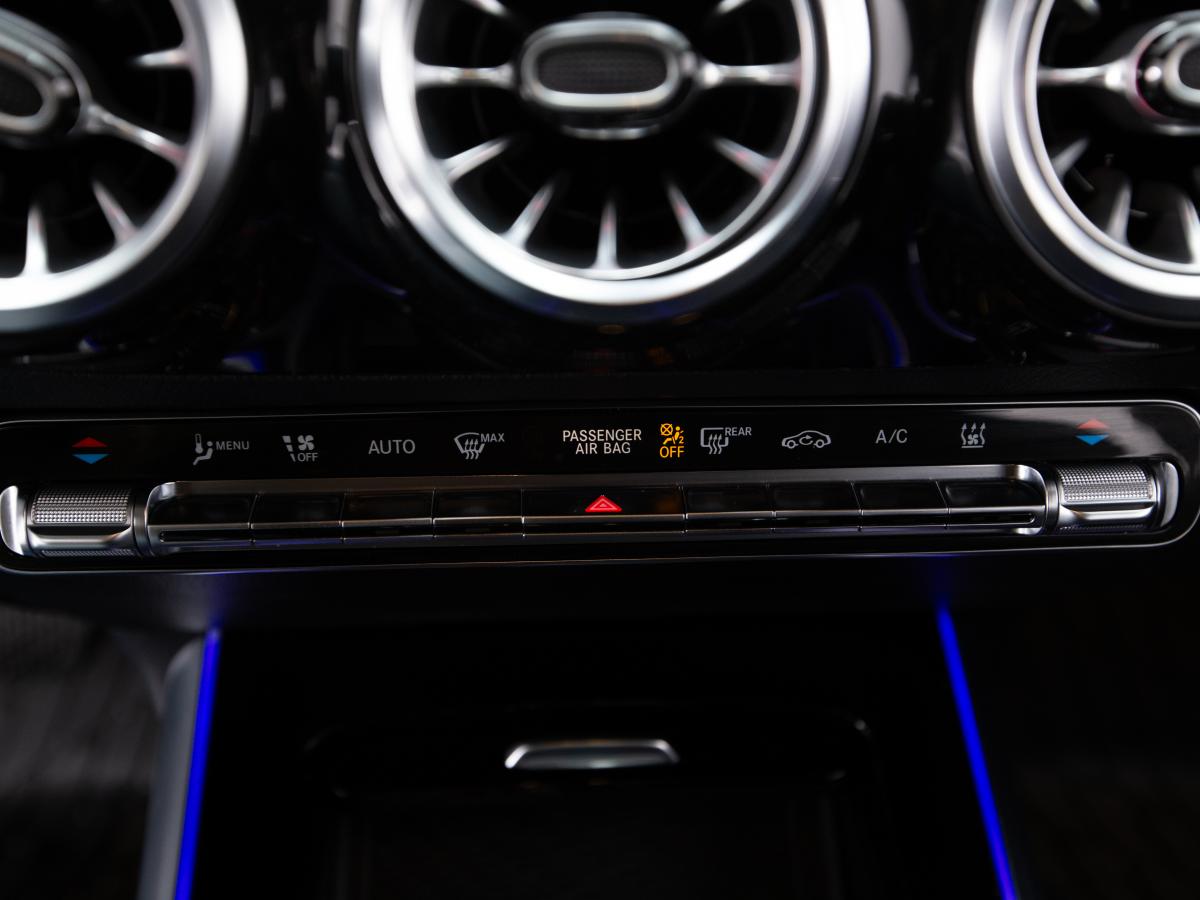 mercedes-benz-eqa-2022-eletrico-0cc