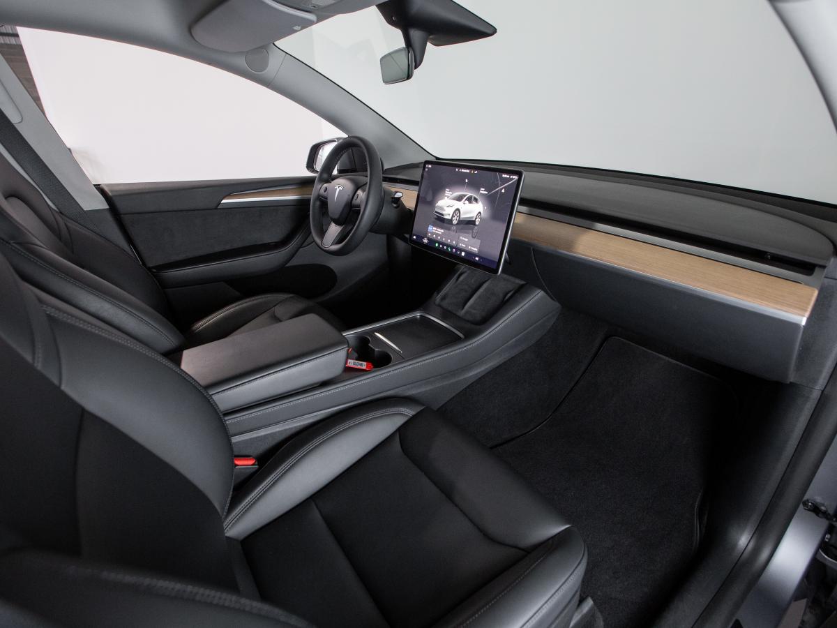tesla-model-y-2023-eletrico-0cc