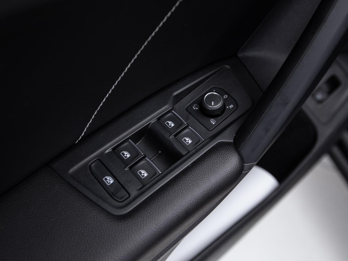 volkswagen-tiguan-2022-hibrido-a-gasolina-1395cc