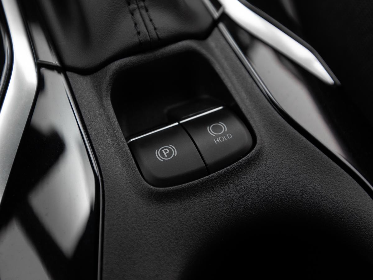 suzuki-swace-2025-hibrido-a-gasolina-1798cc