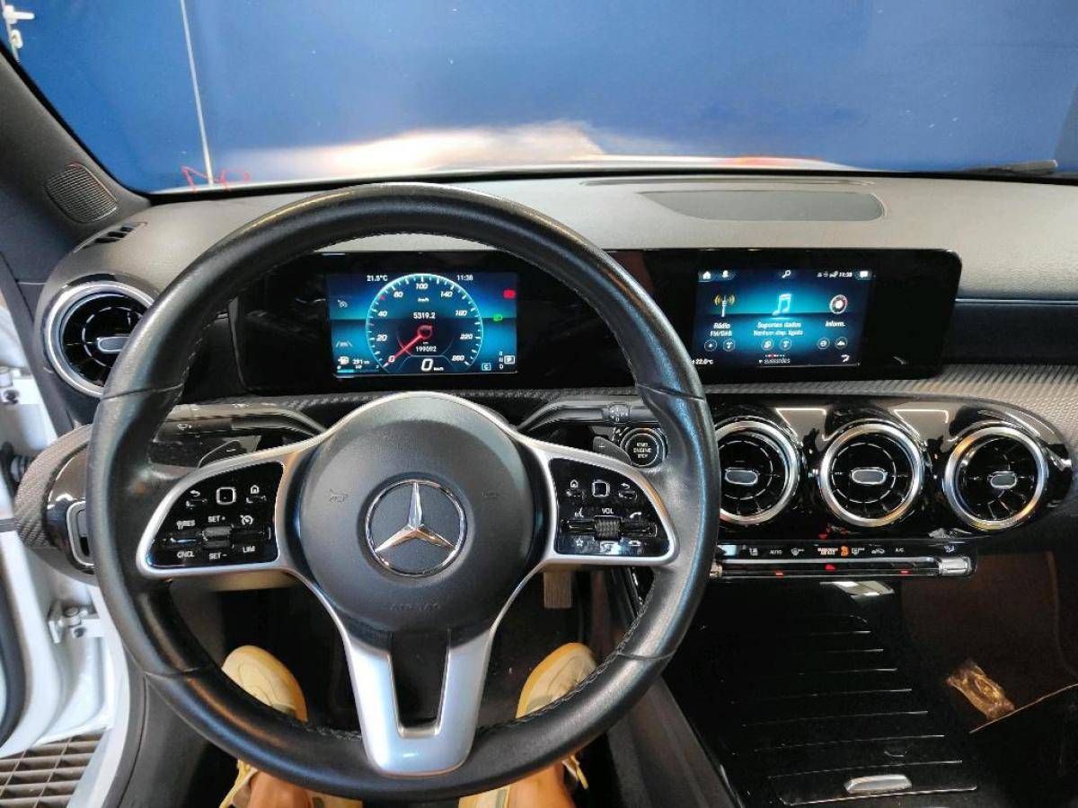 mercedes-benz-cla-2022-diesel-1950cc