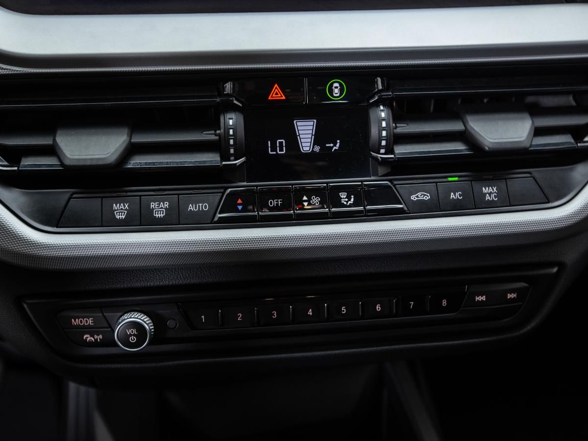bmw-serie-1-2020-gasolina-1499cc