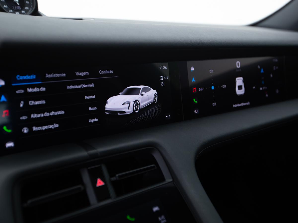 porsche-taycan-2020-eletrico-0cc