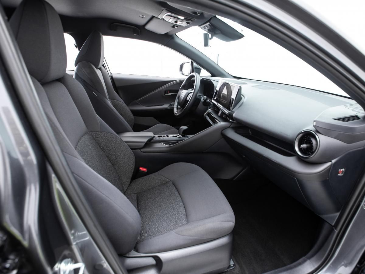 toyota-c-hr-2025-hibrido-a-gasolina-1798cc