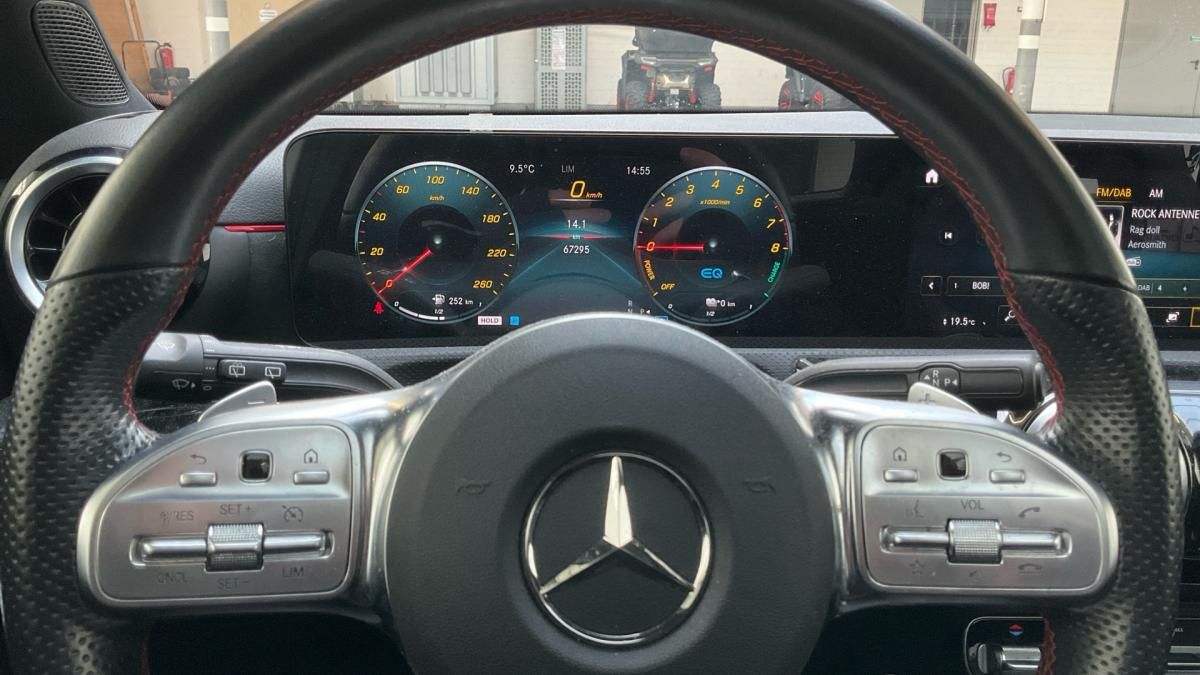 mercedes-benz-classe-a-2022-hibrido-a-gasolina-1332cc