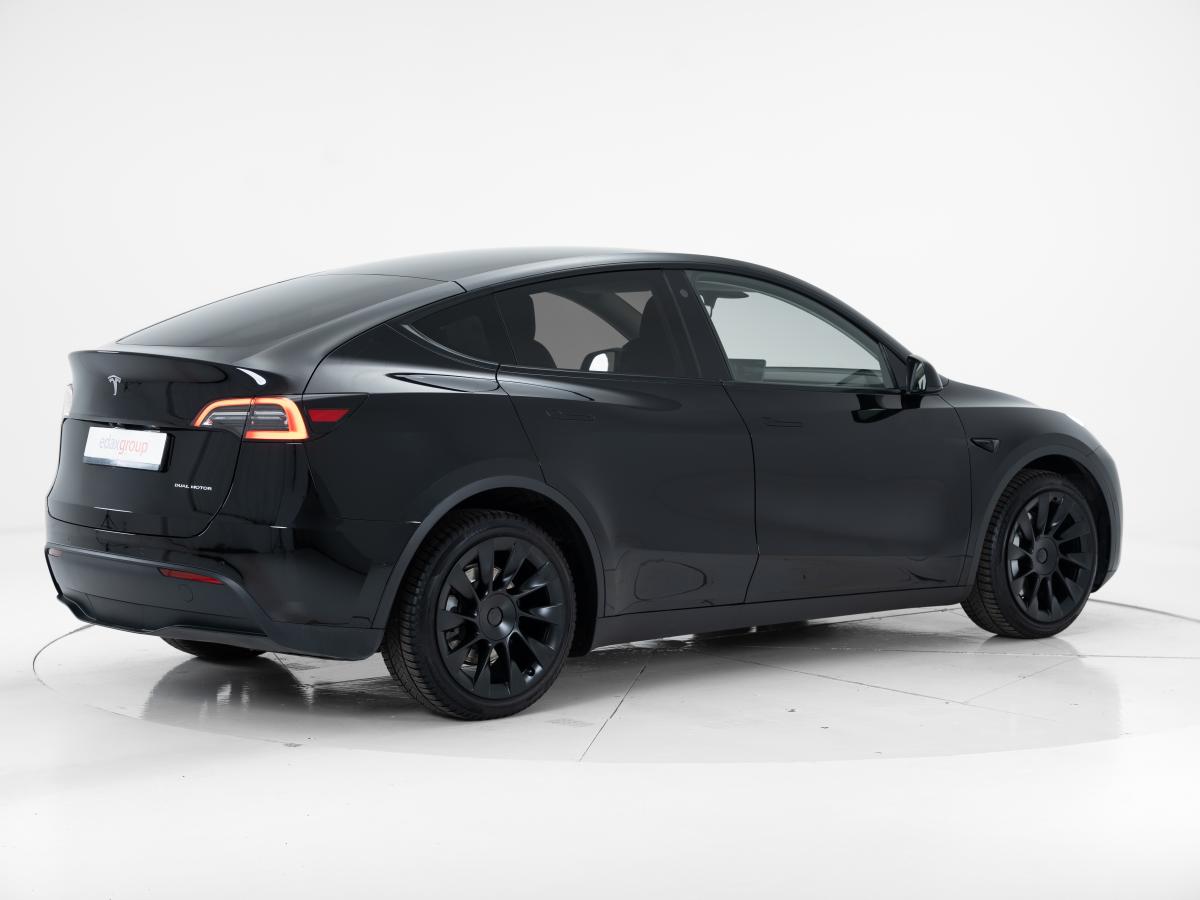 tesla-model-y-2022-eletrico-0cc
