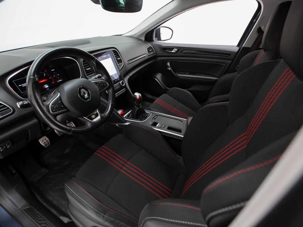 renault-megane-sport-tourer-2022-diesel-1461cc