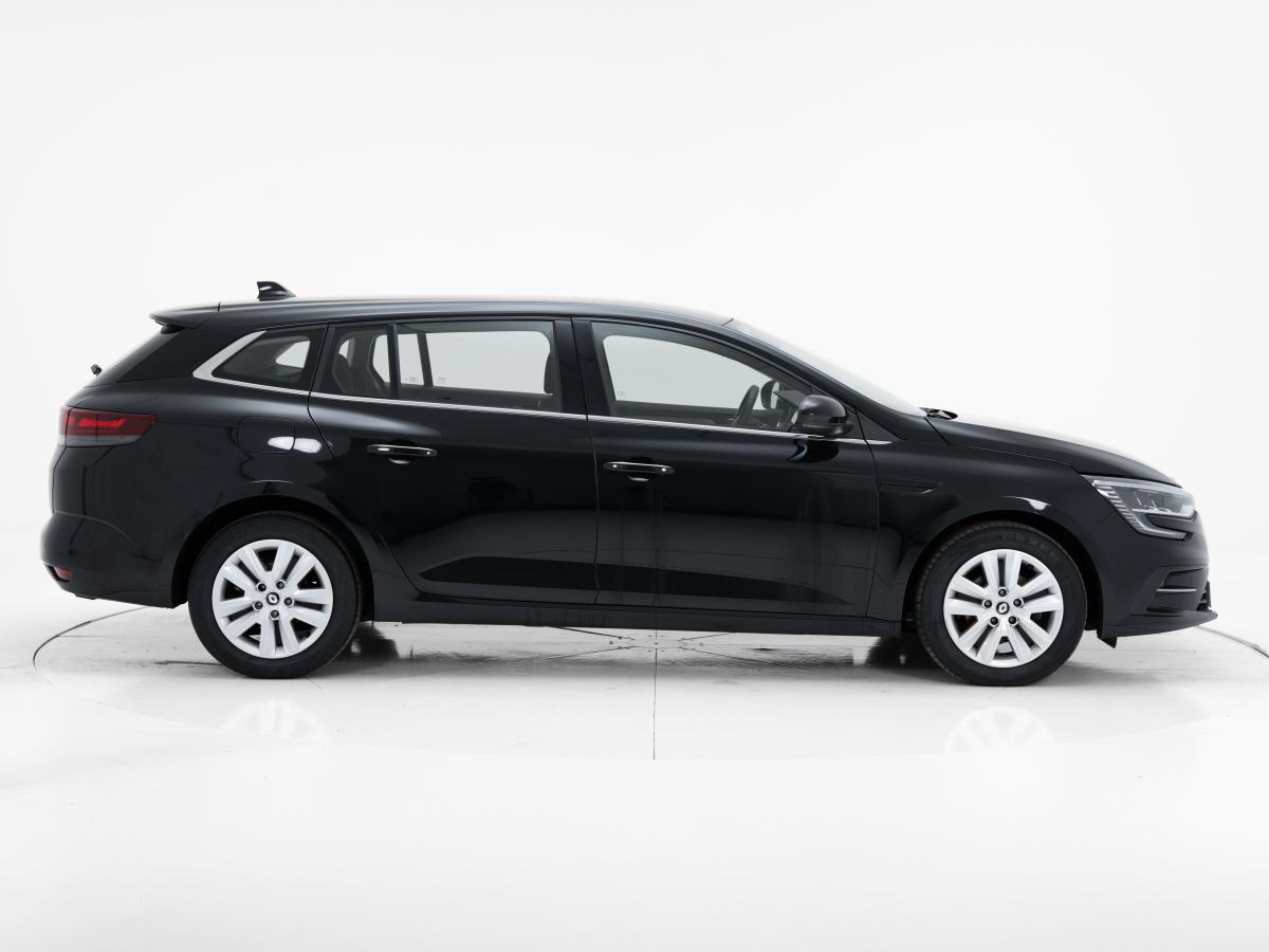 renault-megane-sport-tourer-2024-diesel-1461cc