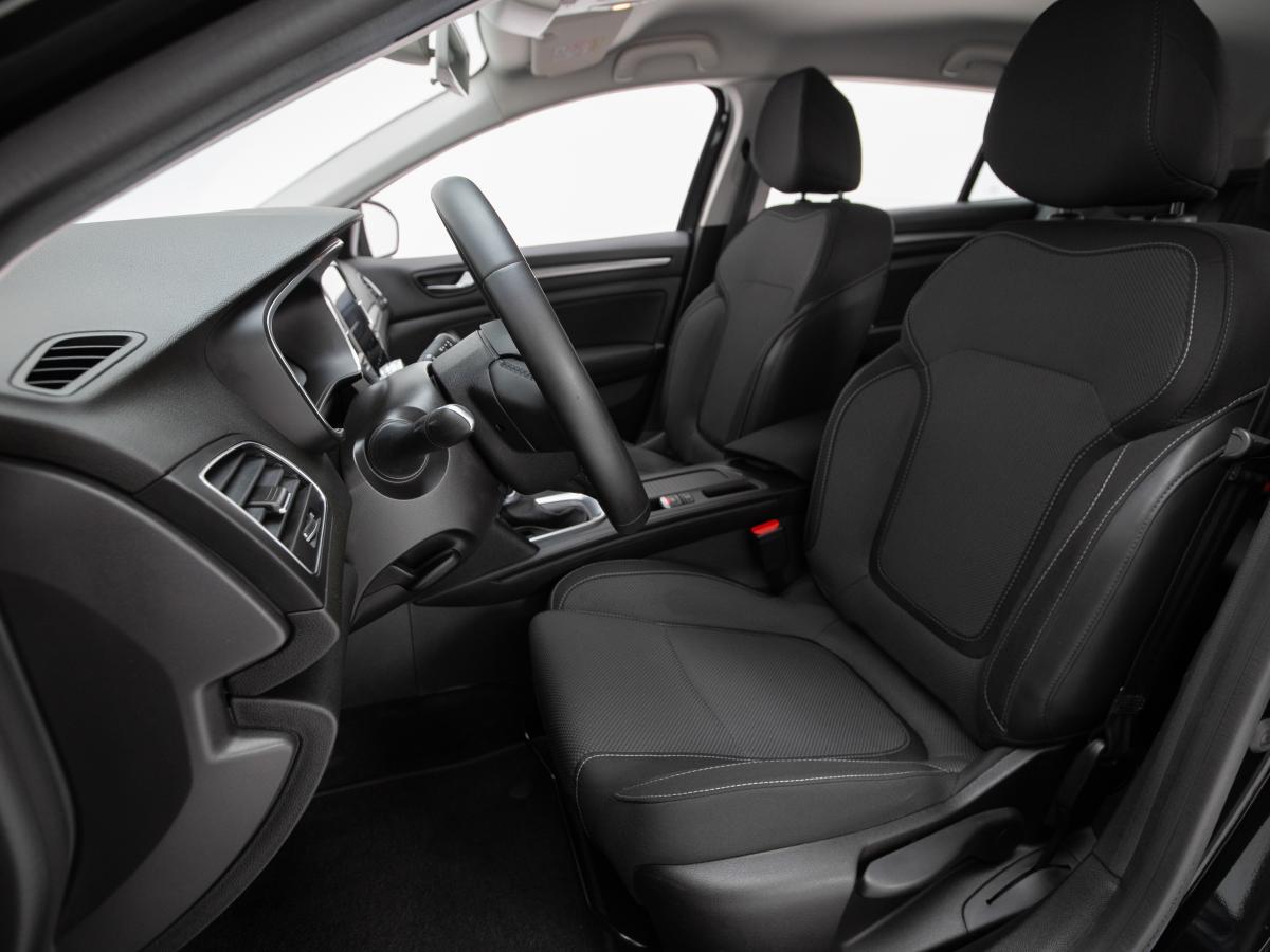 renault-megane-sport-tourer-2024-diesel-1461cc