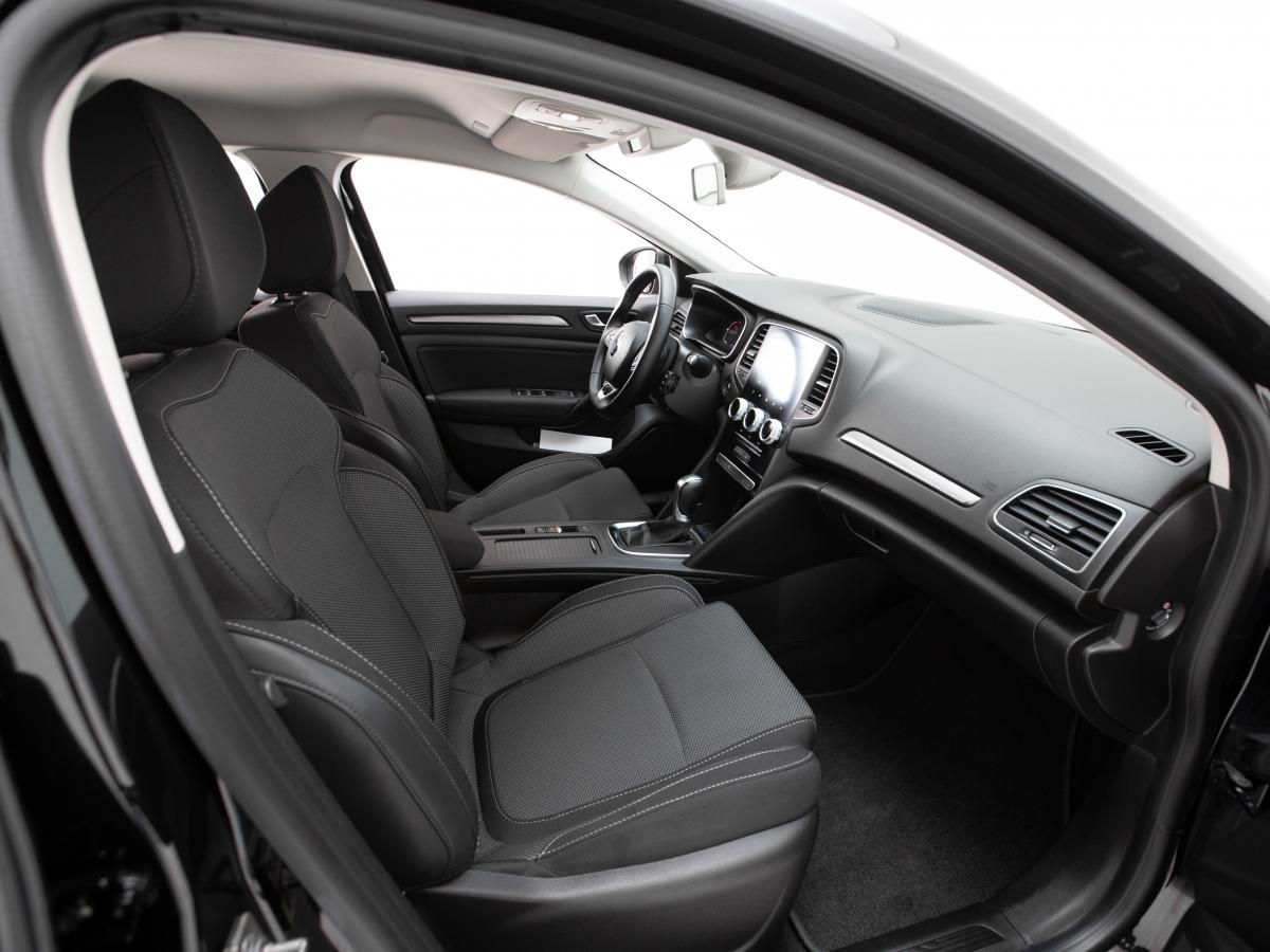 renault-megane-sport-tourer-2024-diesel-1461cc