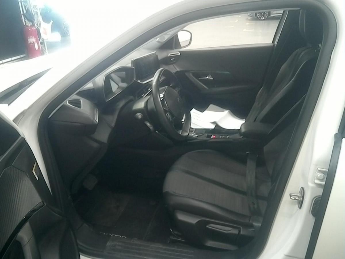 peugeot-e-2008-2022-eletrico-0cc