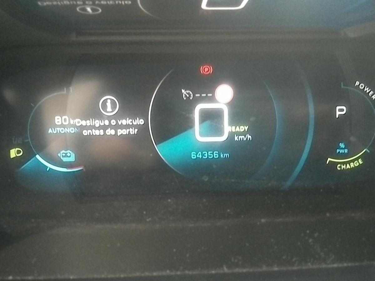 peugeot-e-2008-2022-eletrico-0cc