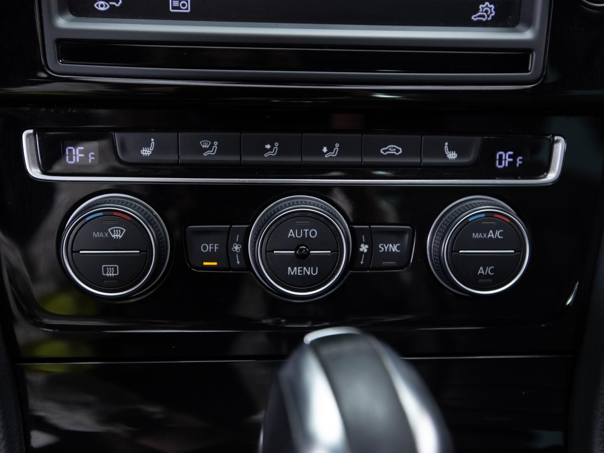 volkswagen-golf-2014-gasolina-1984cc