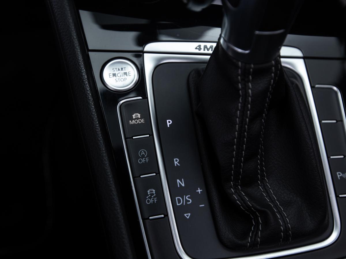 volkswagen-golf-2014-gasolina-1984cc