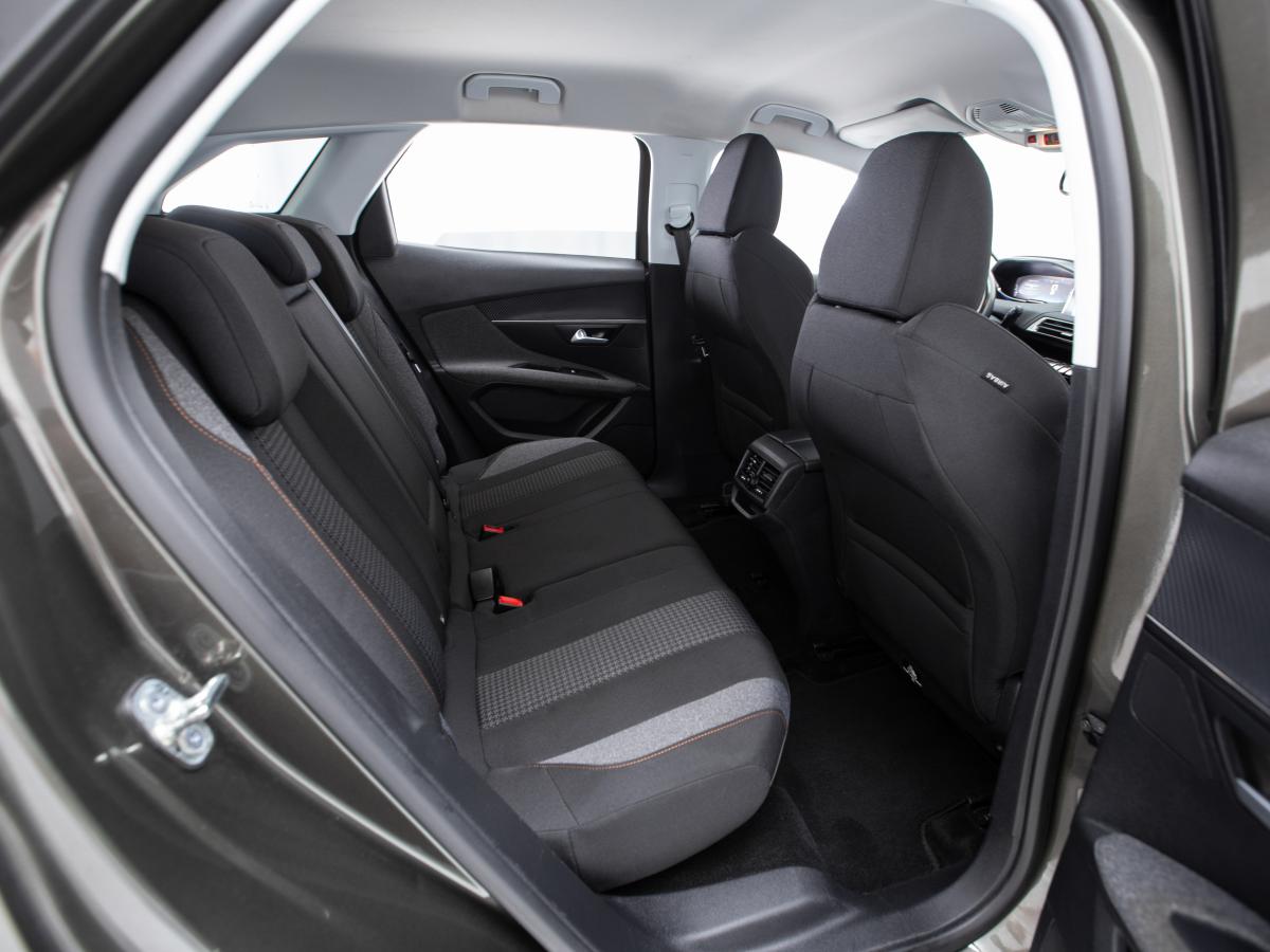 peugeot-3008-2019-diesel-1499cc