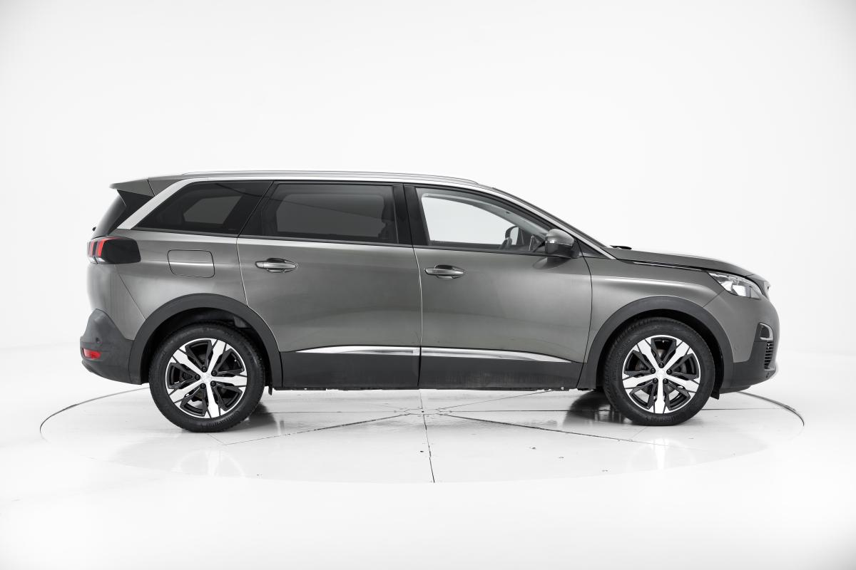 peugeot-5008-2020-gasolina-1199cc