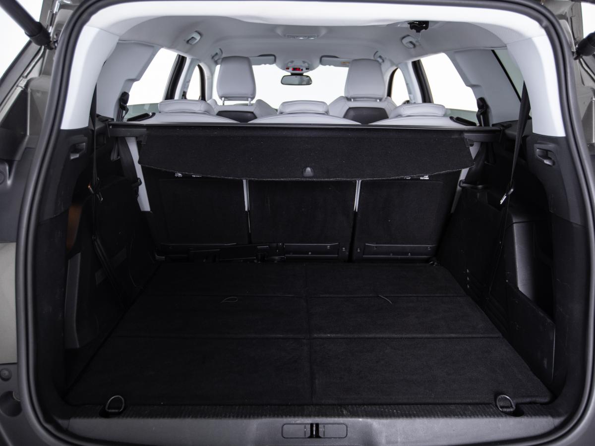 peugeot-5008-2020-gasolina-1199cc