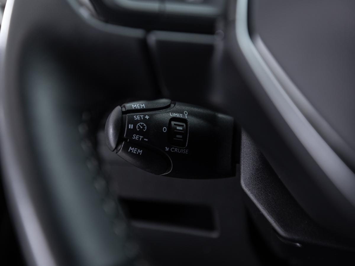 peugeot-5008-2020-gasolina-1199cc