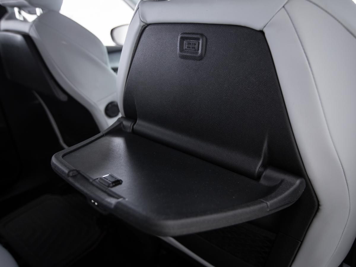 peugeot-5008-2020-gasolina-1199cc