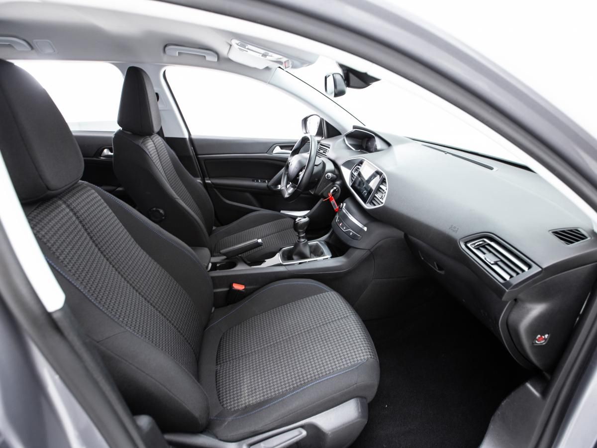 peugeot-308-sw-2020-diesel-1499cc