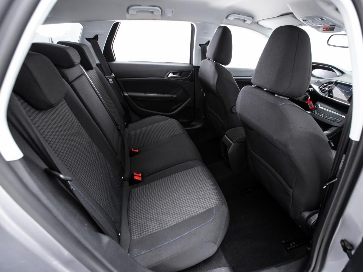 peugeot-308-sw-2020-diesel-1499cc
