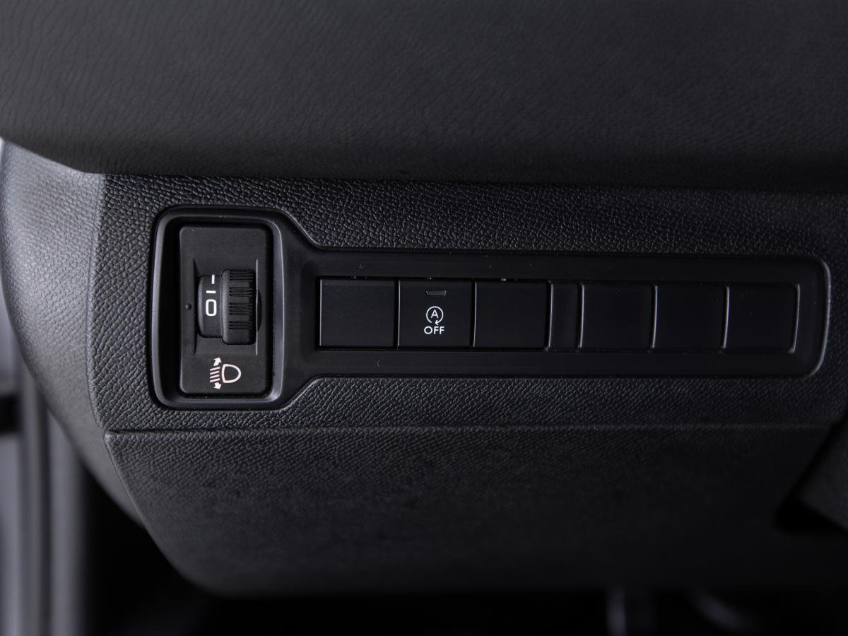 peugeot-308-sw-2020-diesel-1499cc