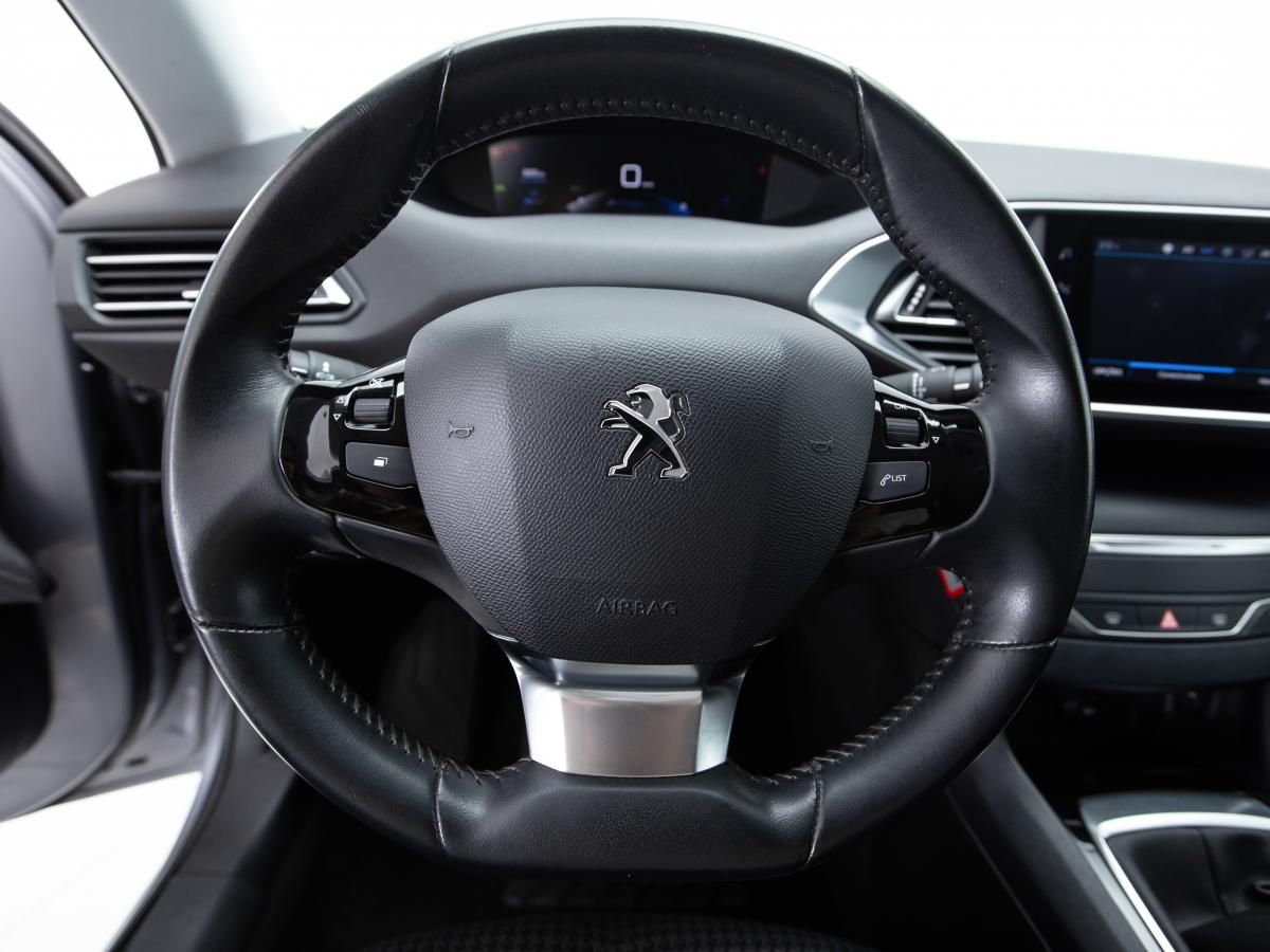 peugeot-308-sw-2020-diesel-1499cc