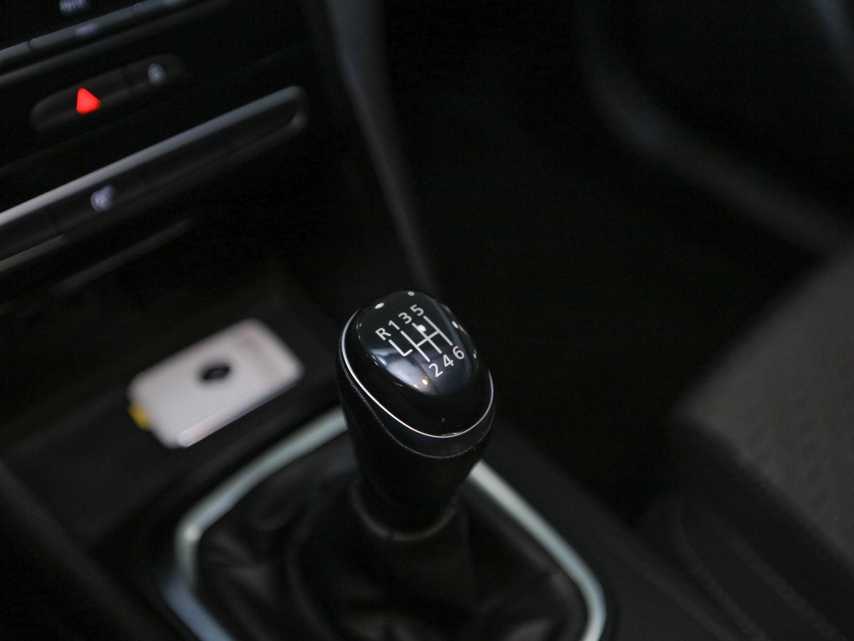 renault-megane-sport-tourer-2022-diesel-1461cc