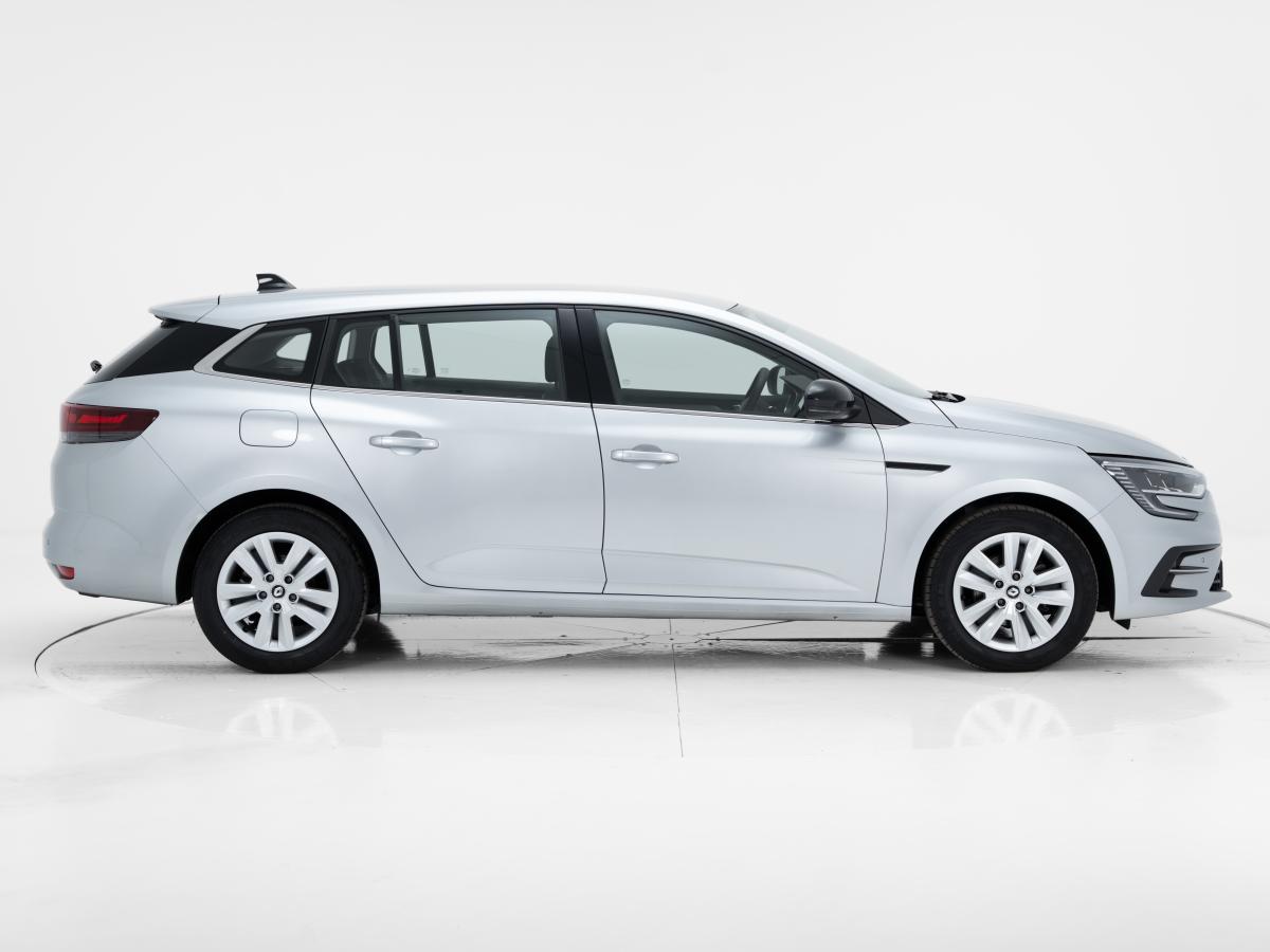renault-megane-sport-tourer-2024-diesel-1461cc