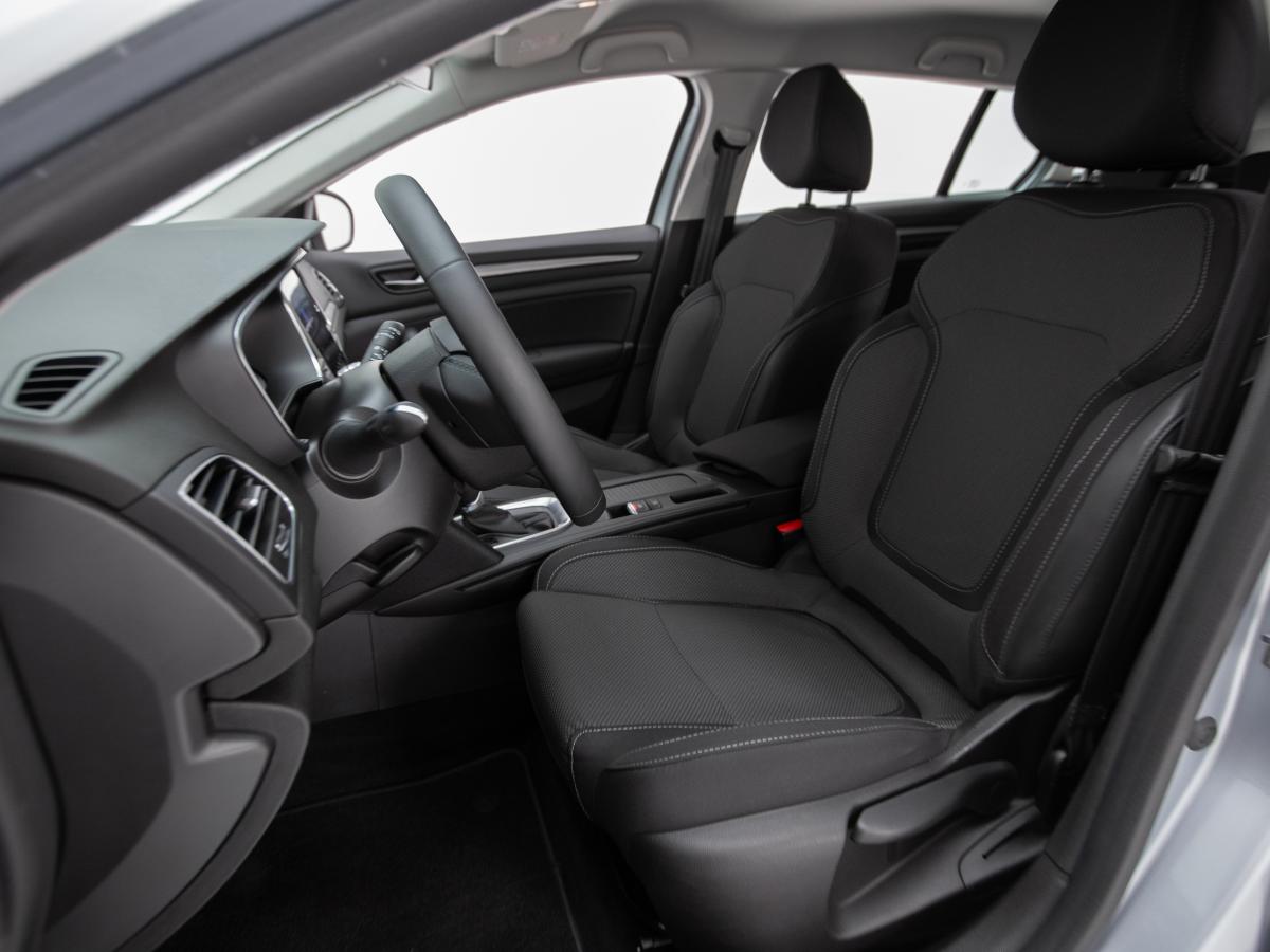 renault-megane-sport-tourer-2024-diesel-1461cc