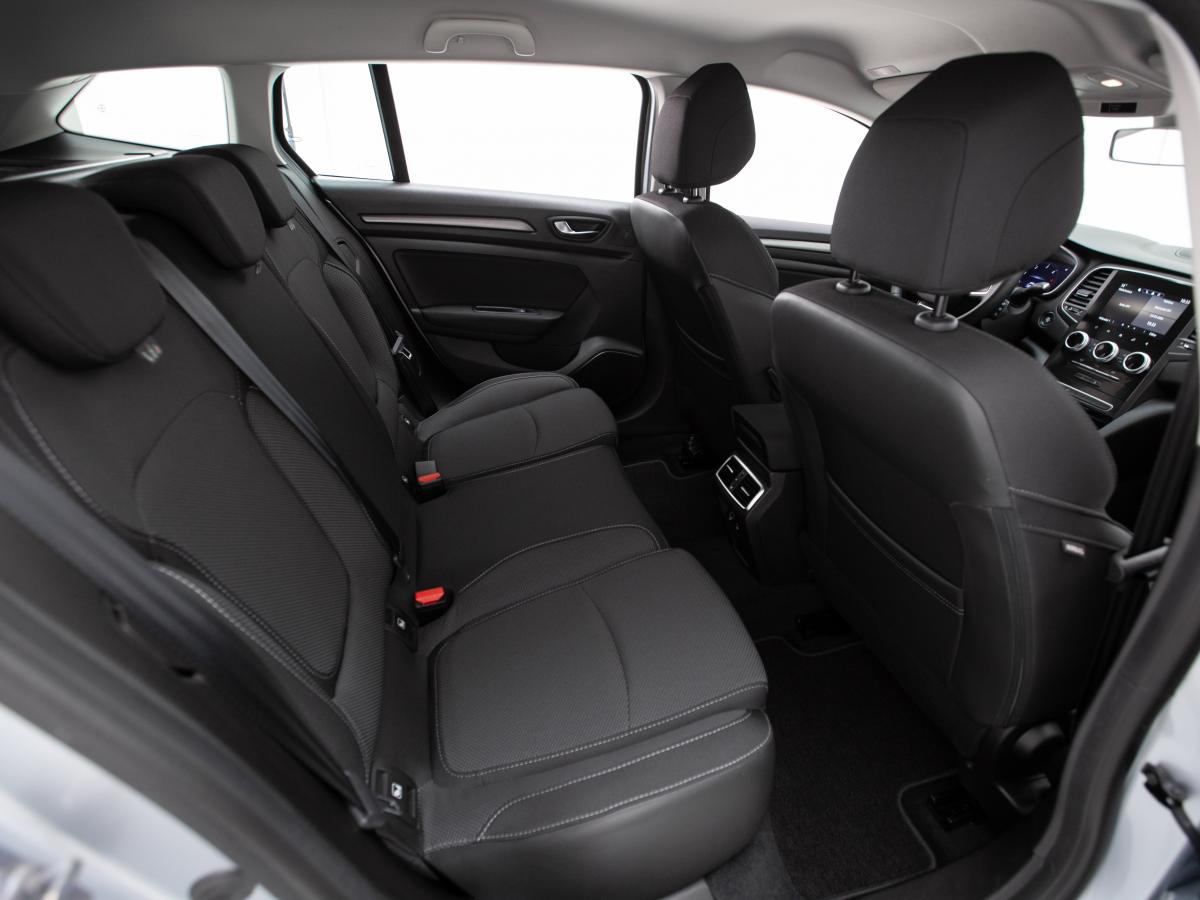 renault-megane-sport-tourer-2024-diesel-1461cc