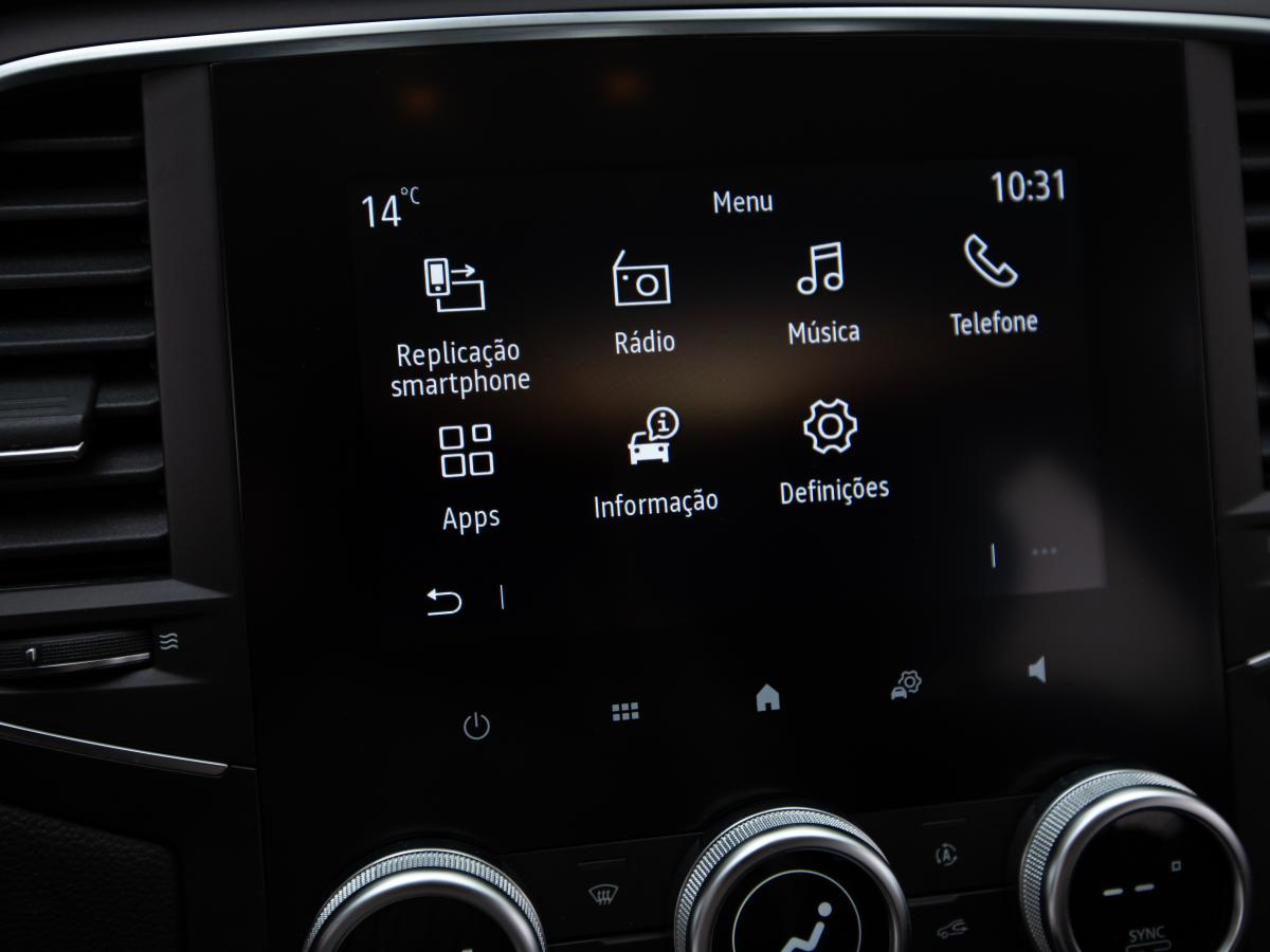 renault-megane-sport-tourer-2024-diesel-1461cc
