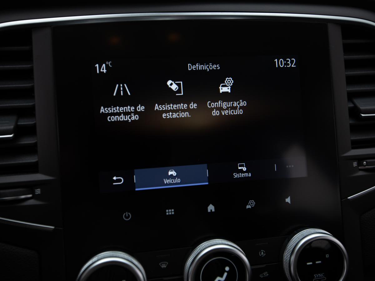 renault-megane-sport-tourer-2024-diesel-1461cc